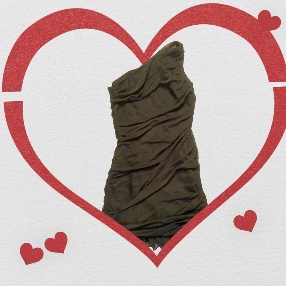 SEXY little black Aqua dress! Curvy tight and feminine - Picture 4 of 10